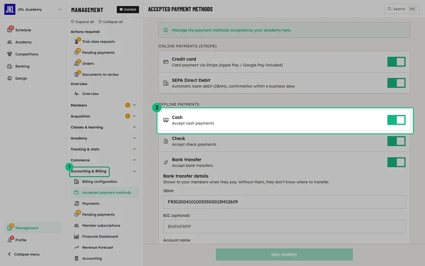 The payment methods screen, with the Stripe online methods and the list of offline methods, each with its own switch