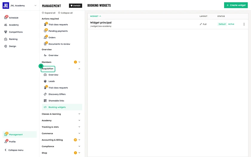 The booking widgets list, with the name, layout, status and Default badge