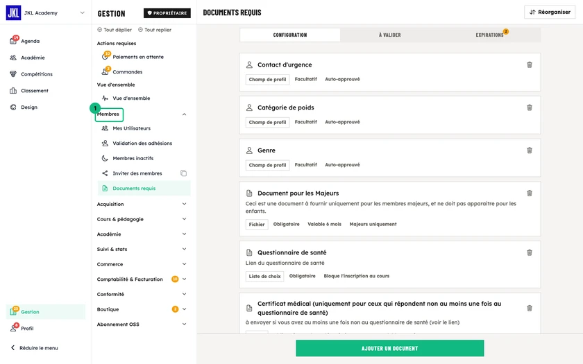 L'onglet Configuration des documents requis, avec la liste des documents et leurs badges Obligatoire, Auto-approuvé ou Majeurs uniquement